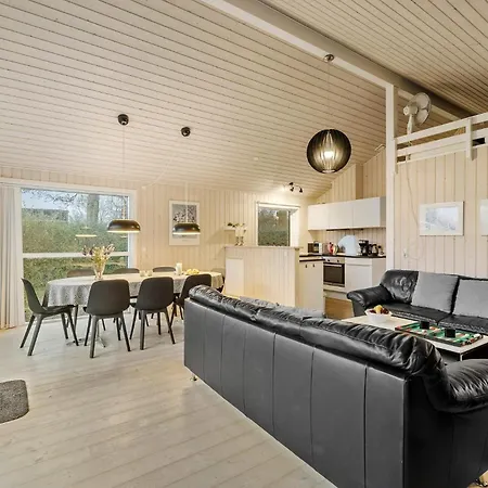 Feriehus 3 Bedroom Amazing In Skibby