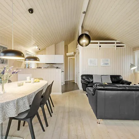 3 Bedroom Amazing In Feriehus